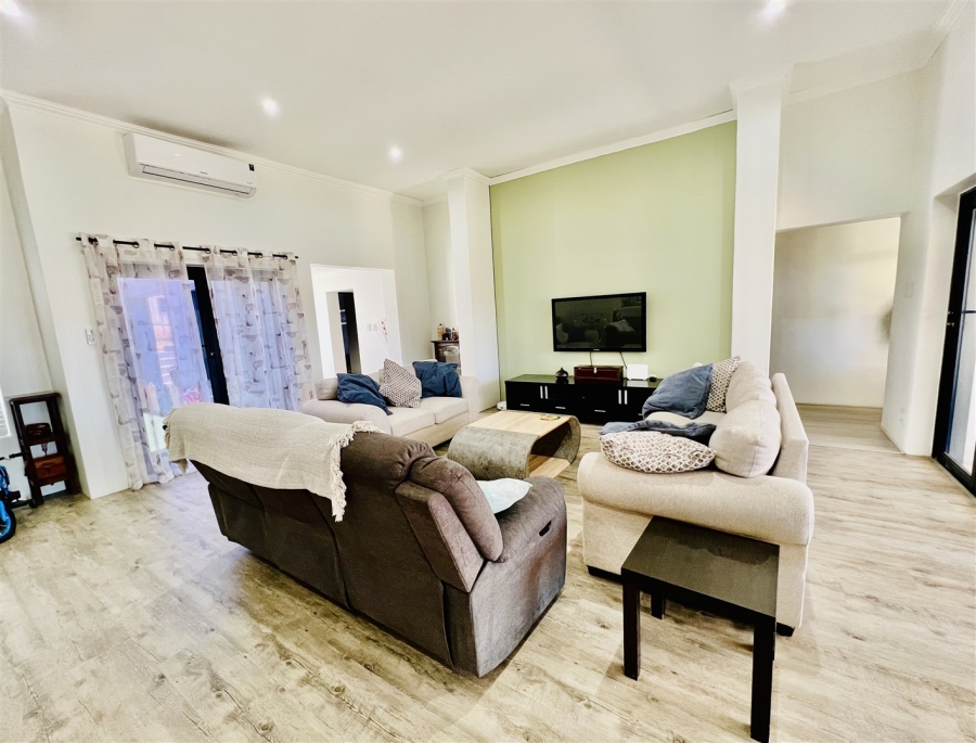 4 Bedroom Property for Sale in Mount Royal Golf Estate Western Cape